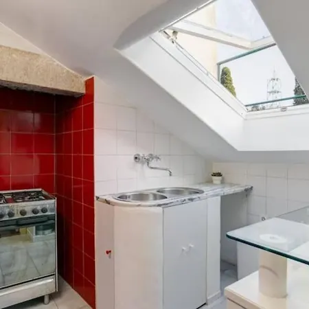 Balcony In Center * Lizbona